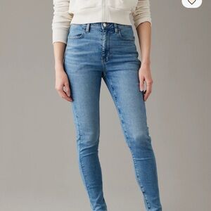 American Eagle Outfitters Light Blue Skinny Jeans